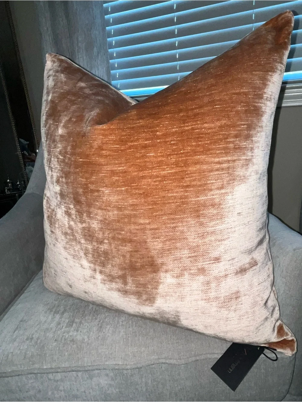 1-NWT P/Kaufmann Rust Color luxury velvet decorative pillow